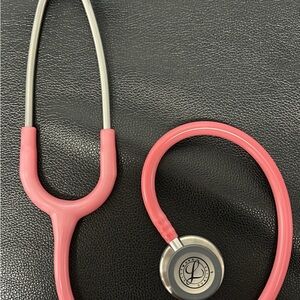 3M Littmann Stethoscope- classic III, pink